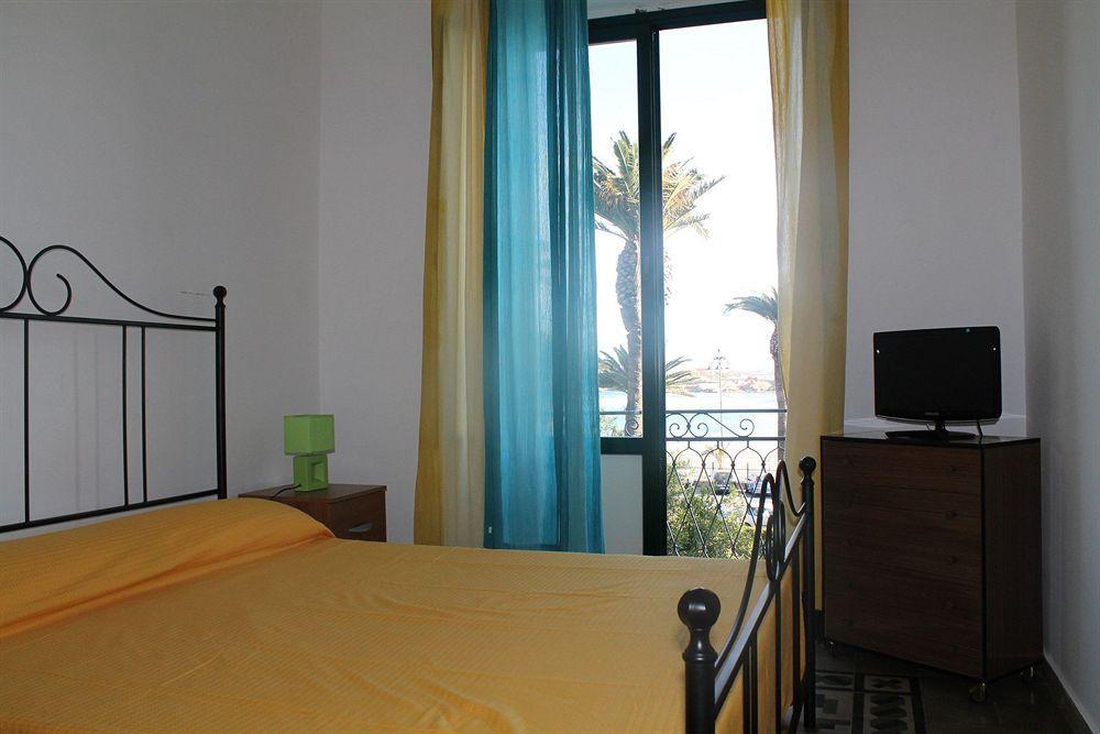 Trapani Tourism Apartments Extérieur photo
